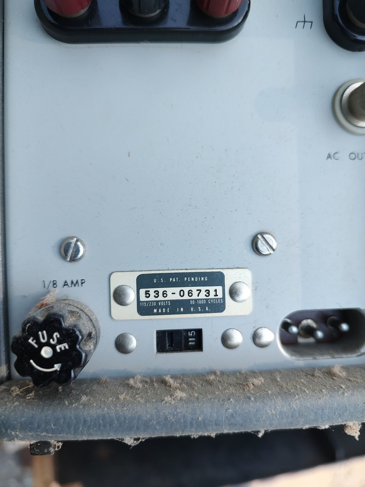 HP Model 400 El AC Voltmeter Nice Unit