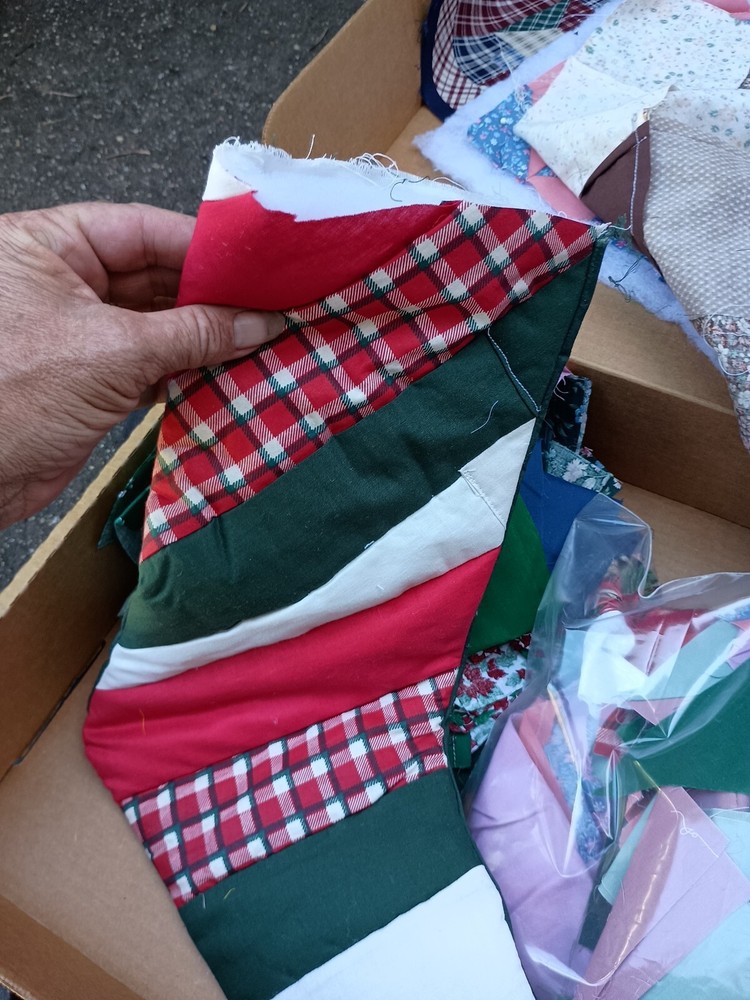 Vintage Quilt Scraps Fabrics Projects Unfinished