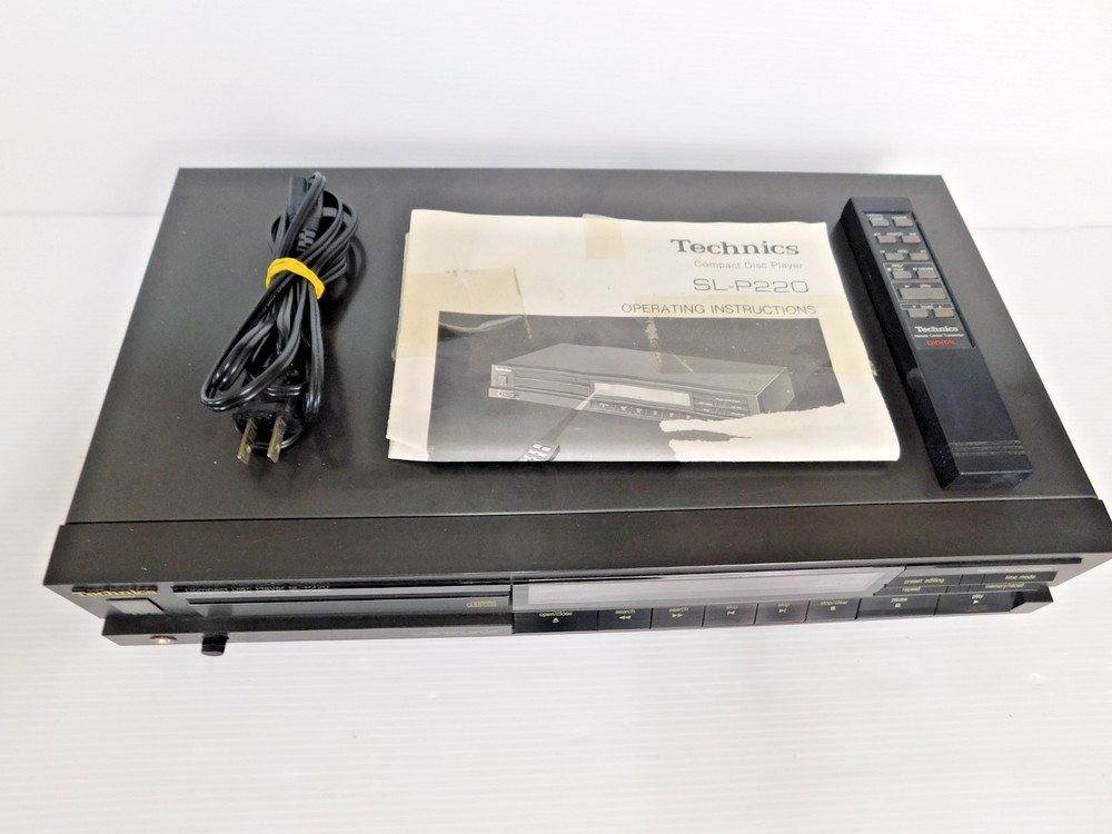 RETRO (1987) Technics SL-P220 CD Player WITH Remote Control