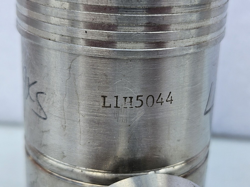 Varian Variable Leak Valve 2.75" Conflat Flange