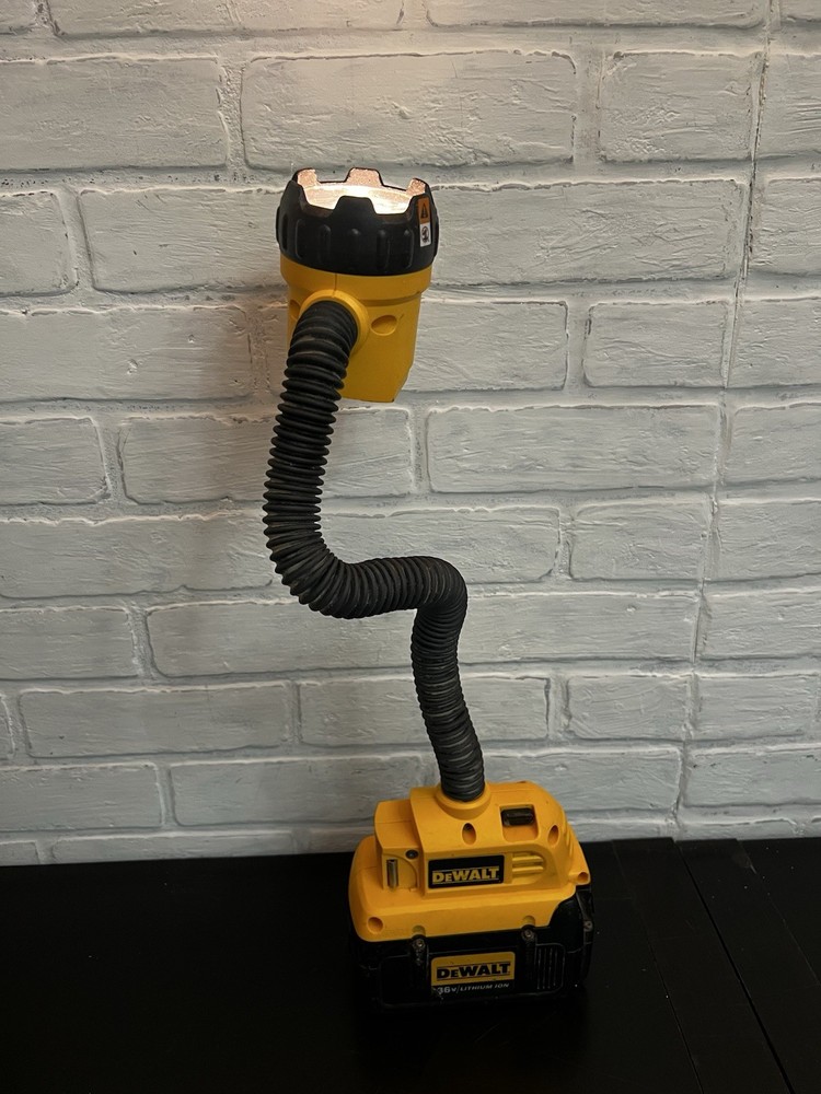 DeWalt DC509 36V Cordless Work Light Tested Works Tool Only