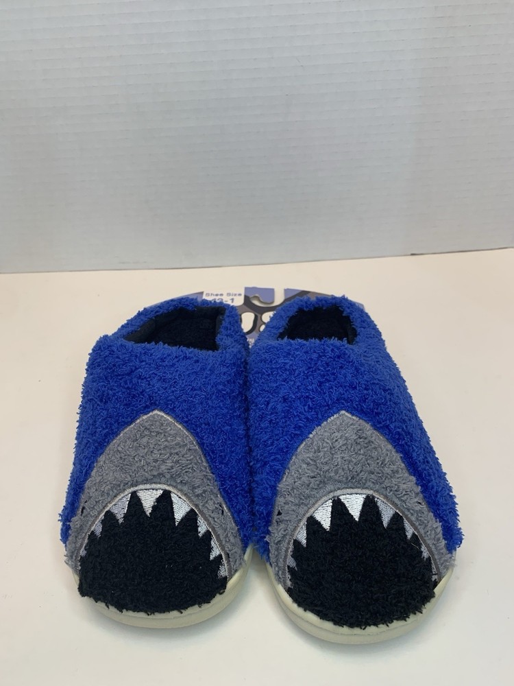 Mush Shark Slippers Size 13-1