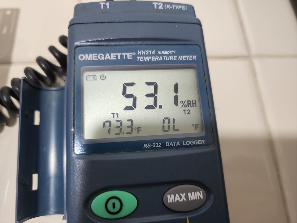 Omegaette HH314 Humidity & Temperature Thermometer 