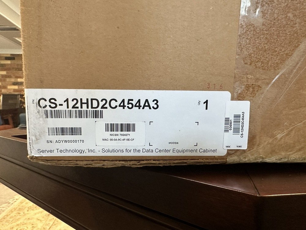 Server Technology Sentry CDU Power Distribution Unit CS-12HD2C454A3