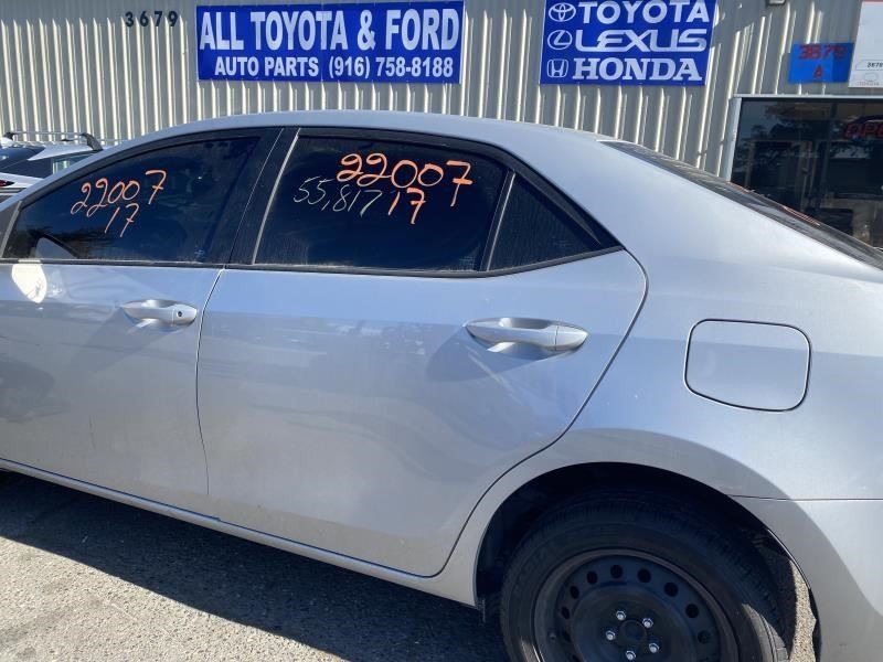 COROLLA 2017 Armrest/ front console 27849