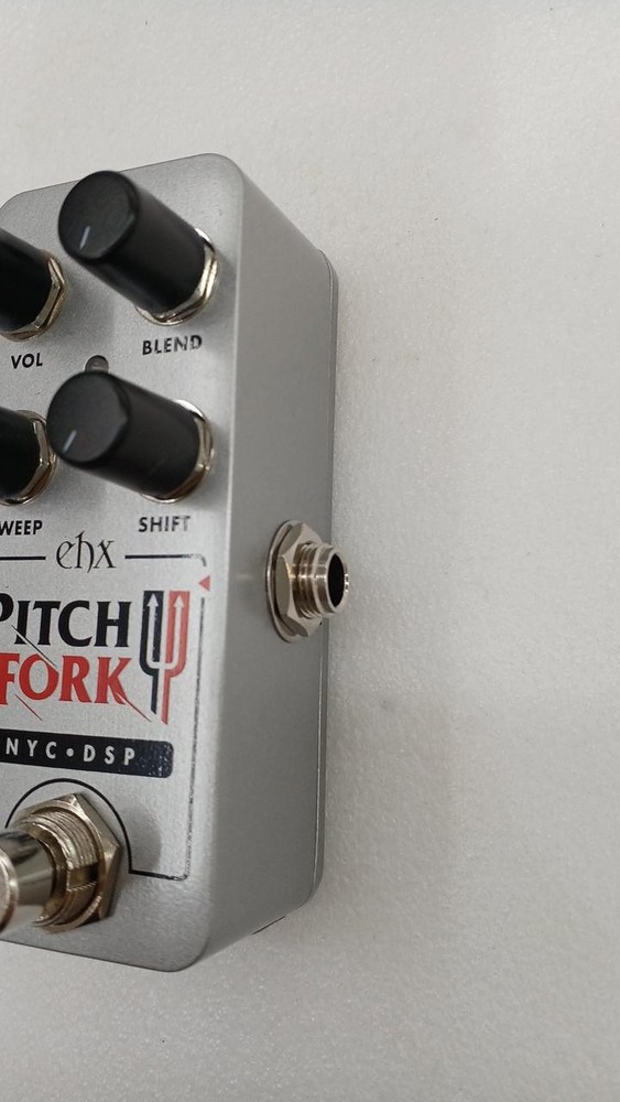 ELECTRO-HARMONIX PICO PITCH FORK Pedal