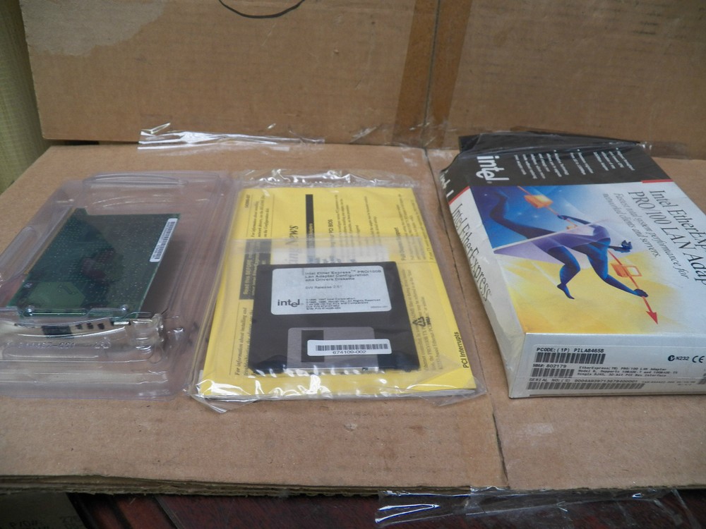 NEW INTEL ETHER EXPRESS ADAPTER NETWORK CARD PRO/100 LAN MODEL B