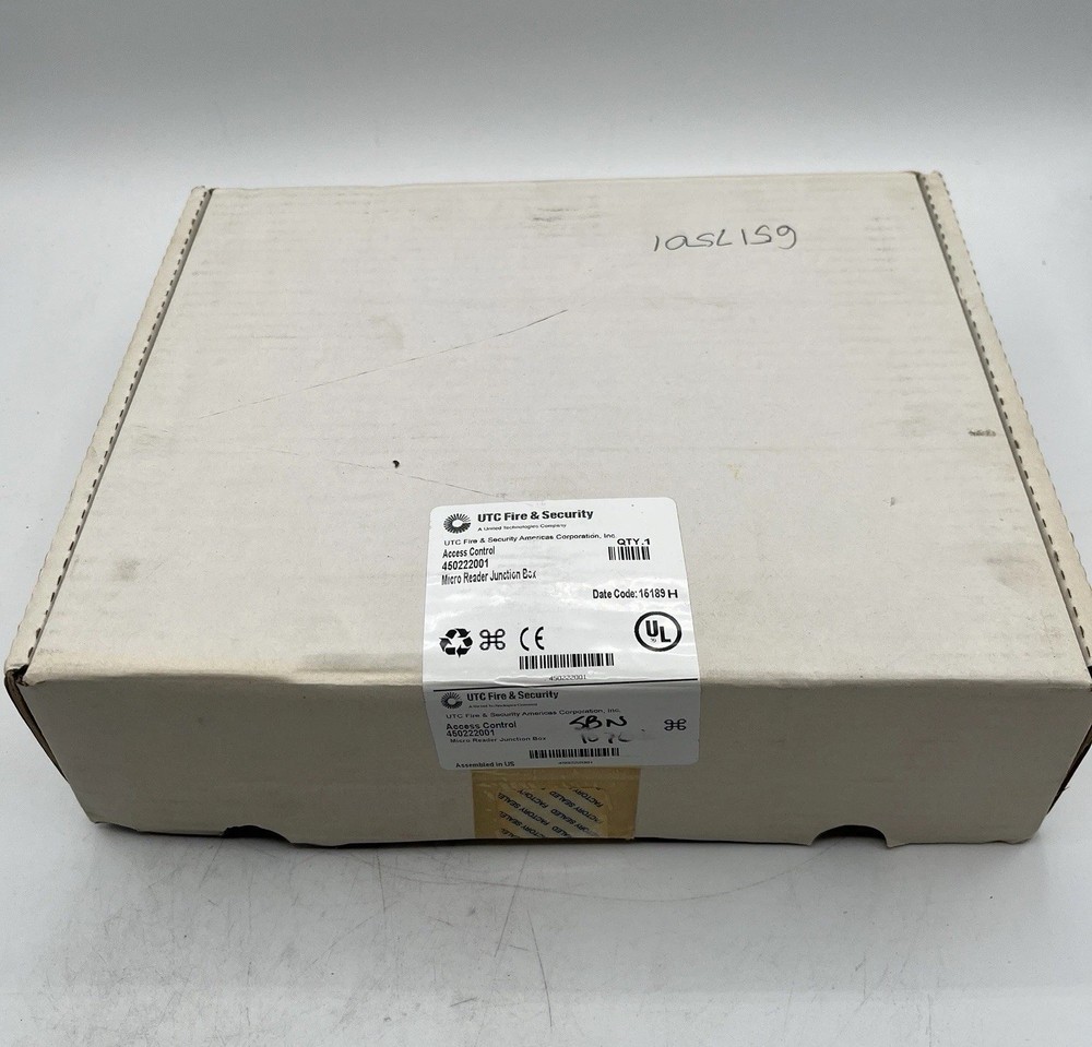 NEW IN BOX!! UTC Fire & Security Lenel Micro Reader Junction Box - 450222001