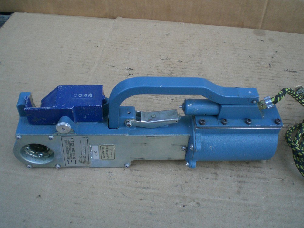 Winchester Electronics pneumatic terminal crimper