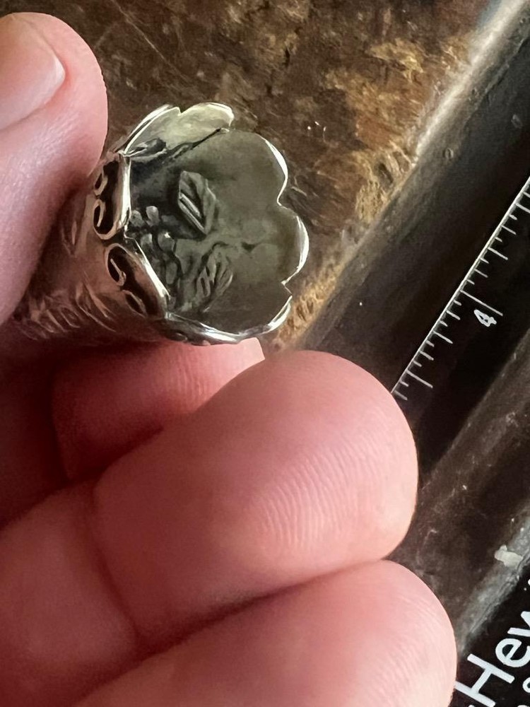 Awesome Sterling Silver Sewing Thimble (H2023H)