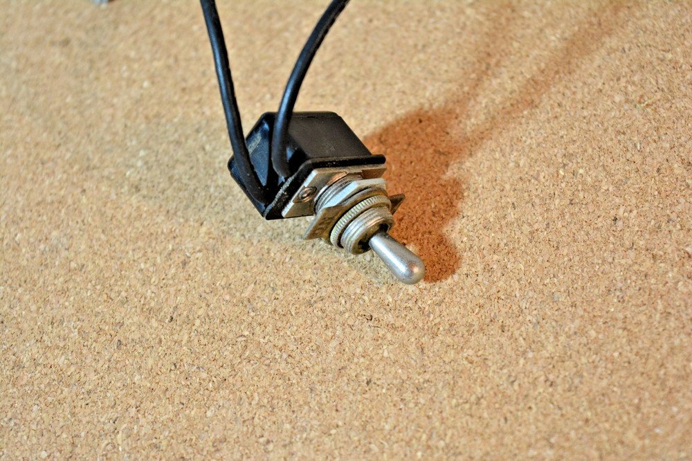 Micro Vu Bench Top Optical Comparator Original On Off Switch