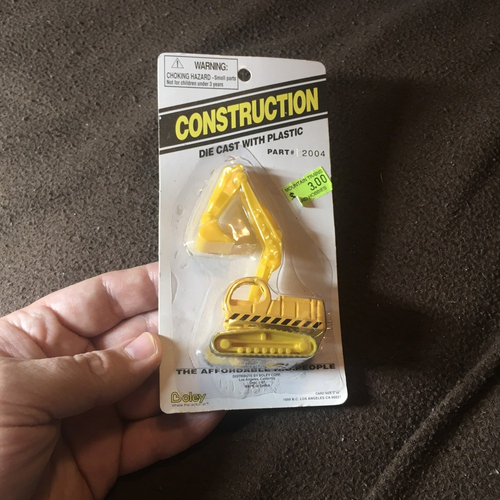 BOLEY CONSTRUCTION # 2004 NEW IN PACKAGE