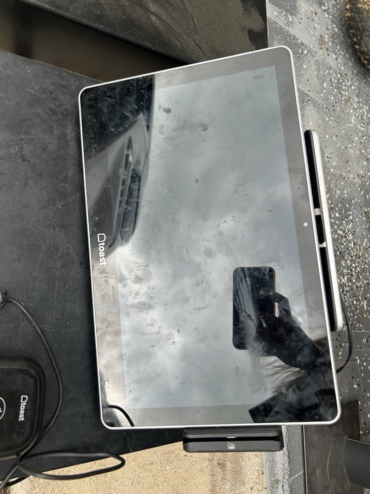 Toast Retail POS System Touchscreen Terminal with Card Reader for Store