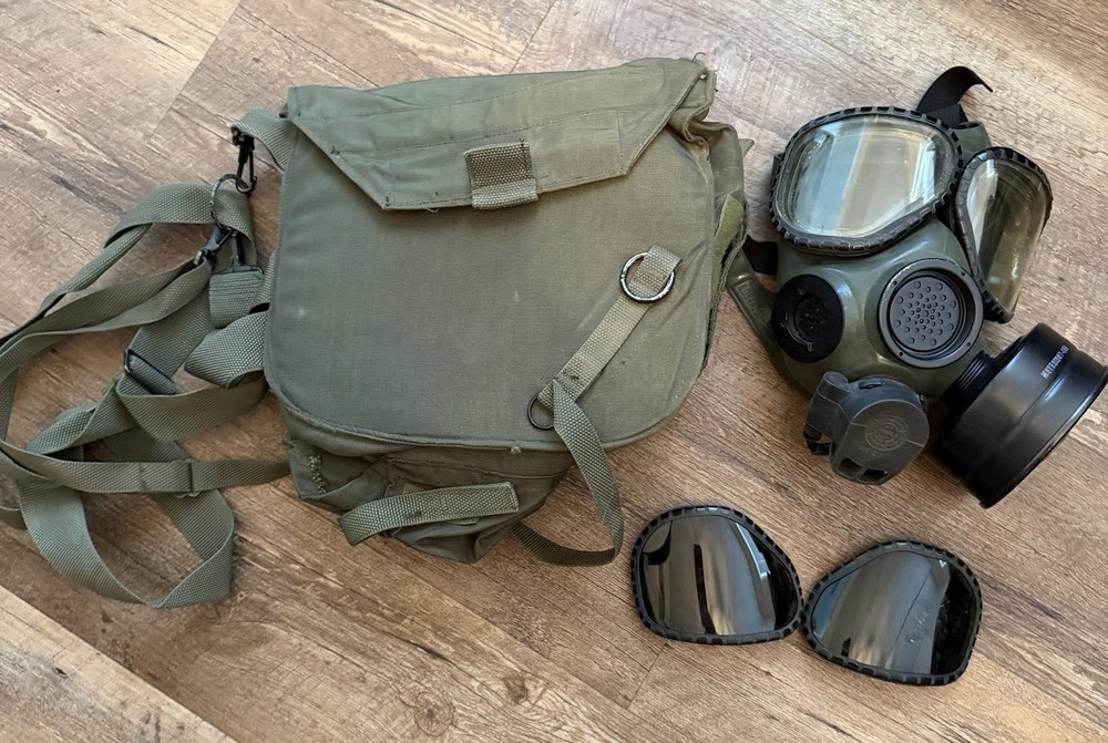 Authentic U.S. Military M40 Field Protective Mask Size Medium With Bag And More