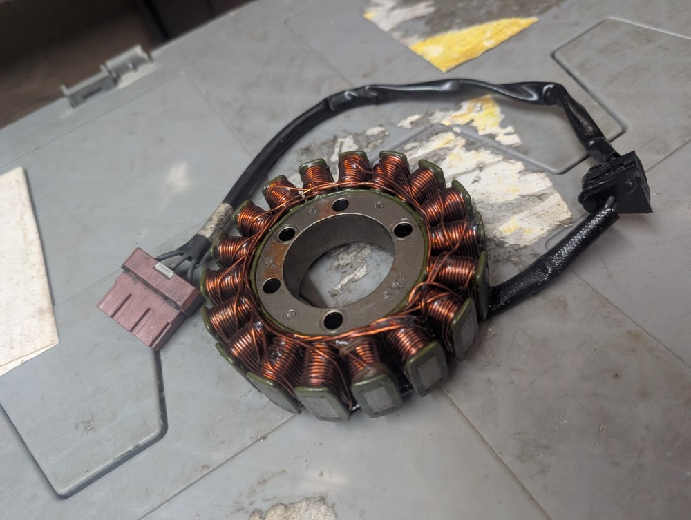 KTM 690 Duke 2007-2013 Engine Stator Generator Plate