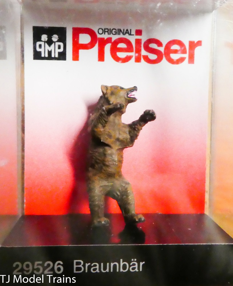 Preiser HO #29526 Animal -- Brown Bear  (Painted)