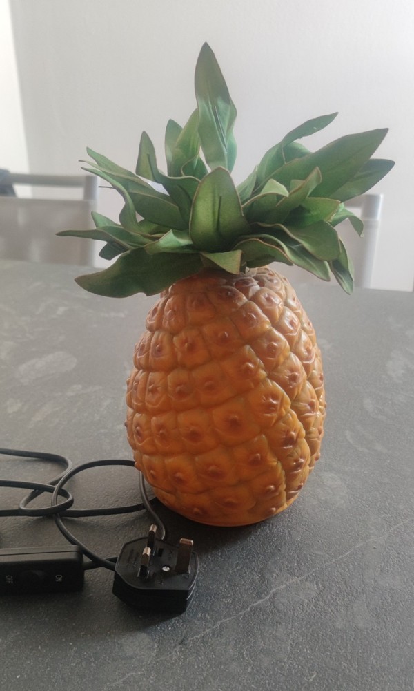vintage pineapple shaped table lamp