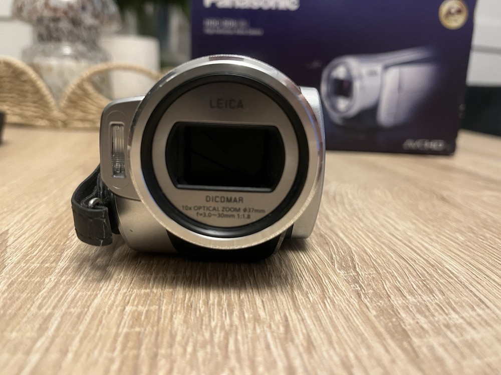 Panasonic HDC-SD5 HD Handheld Digital Camcorder - Silver