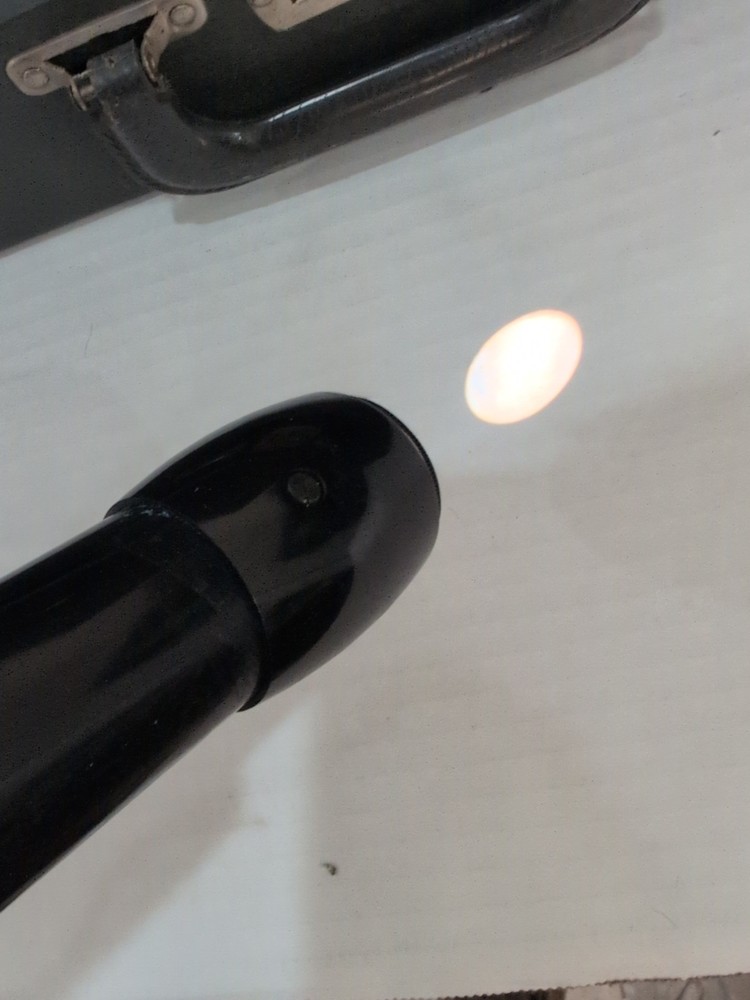 EDNALITE 120A Vintage Projection Pointer W/ Original Case