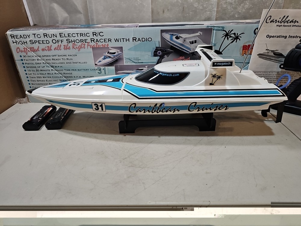 Megatech Caribbean Cruiser Remote Control Boat W/Box-Battery & Controller TESTED