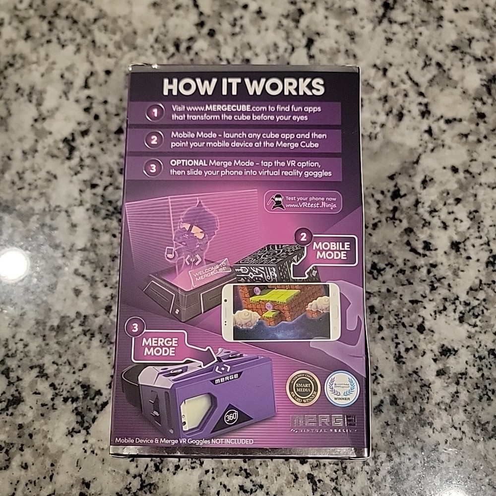 MERGE CUBE AR VR (Augmented Reality / Virtual Reality) Interactive Hologram