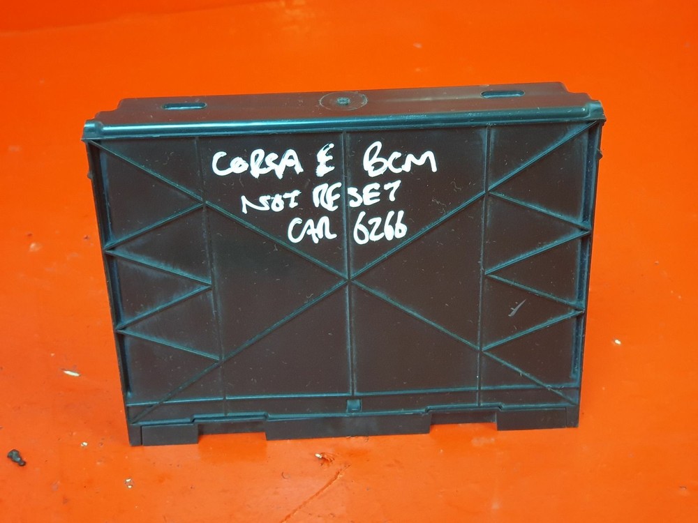 VAUXHALL CORSA E MK4 BCM BODY CONTROL MODULE GM 13591589 2015-2019 WITH CODE