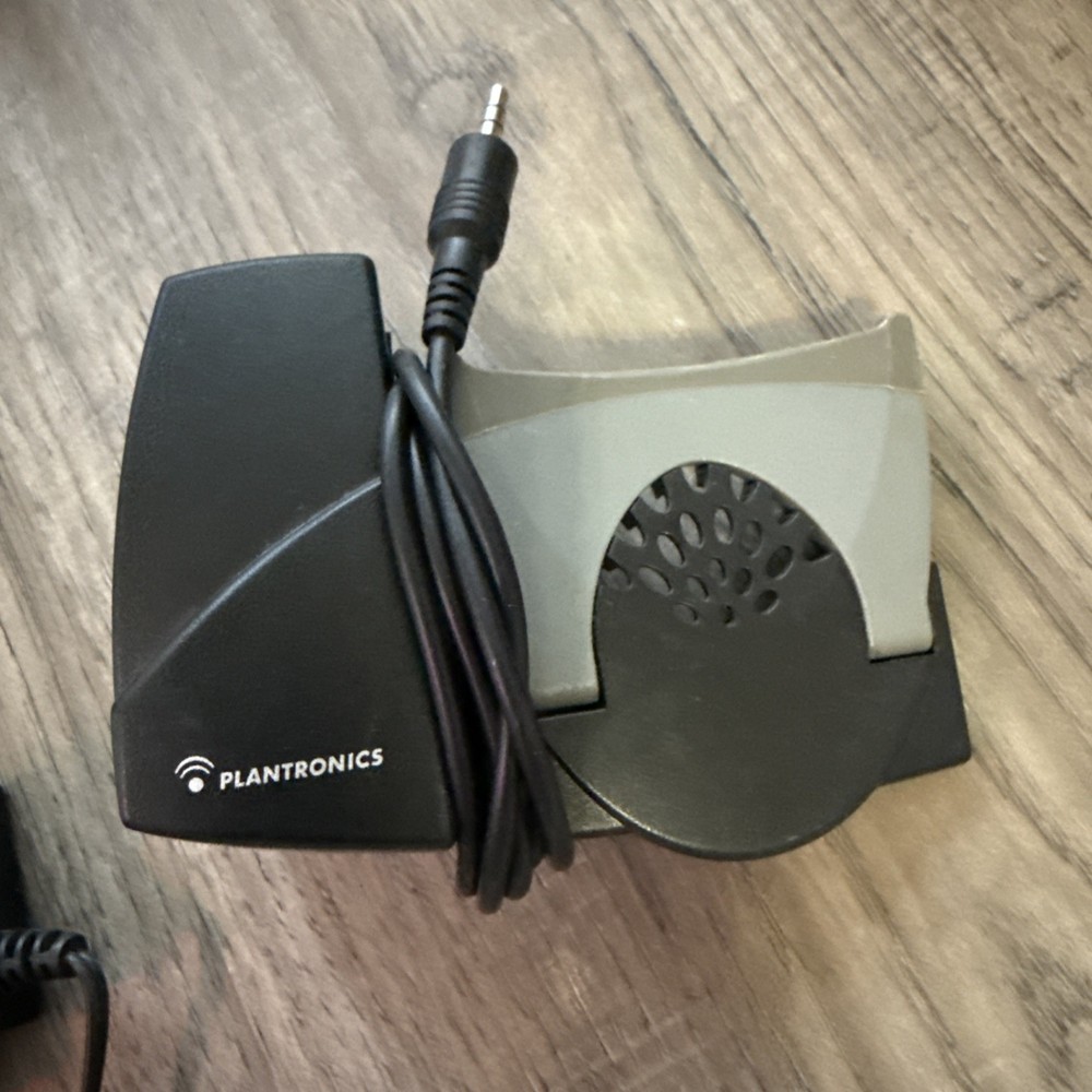 PLANTRONICS WIRELESS HEADSET SYSTEM