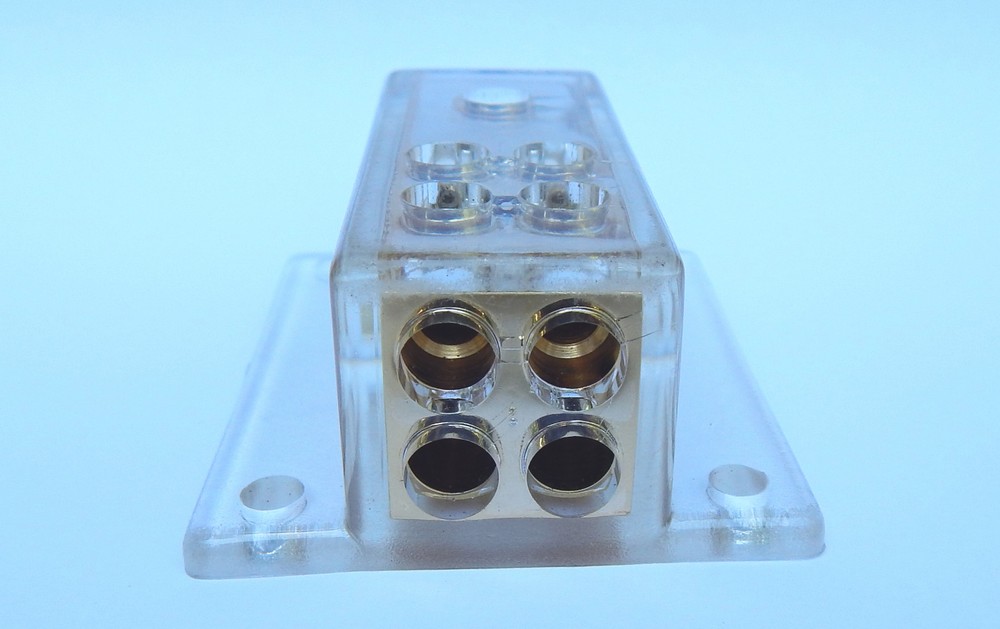 ORA Electronics POWER DISTRIBUTION BLOCK