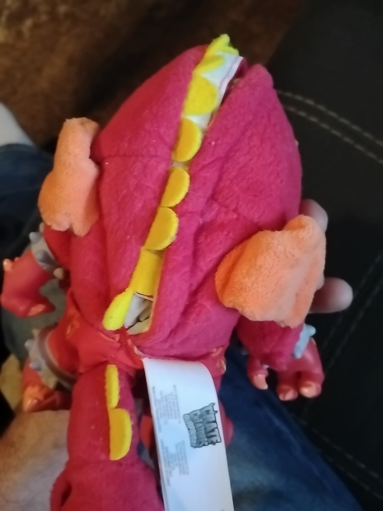 CRATE CREATURES SURPRISE! "CHAR" THE INTERACTIVE TOY MONSTER, TESTED & WORKS