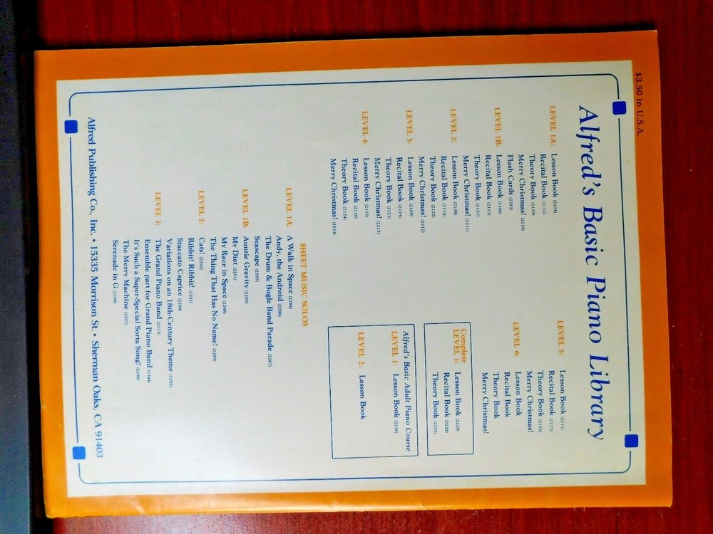 Alfred's Basic Piano Library - Piano Theory Book Level 3 - 1982 Instruction