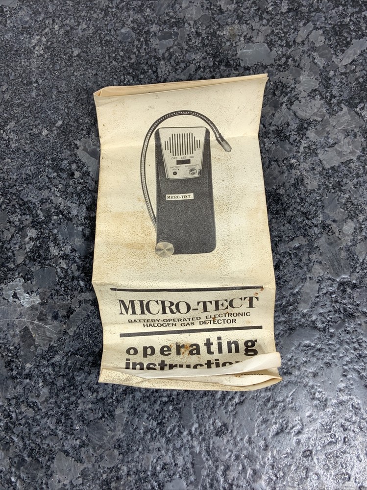 Micro-Tect Battery Operated Electronic Halogen Gas Detector, Case & Manual