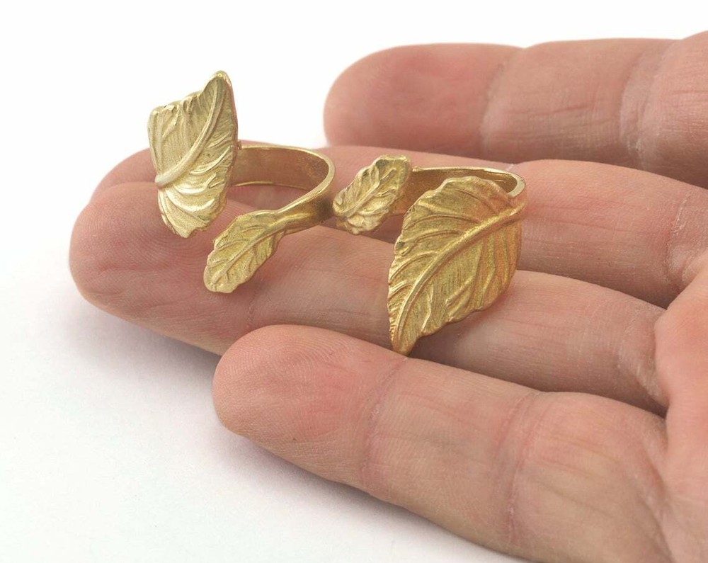 Leaf Adjustable Ring Raw brass (17.5mm 7US inner size - Adjustable ) OZ765