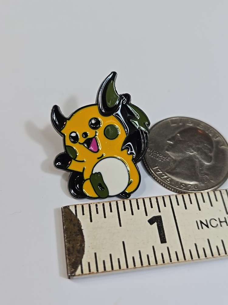 Pokemon Raichu Lapel Pin