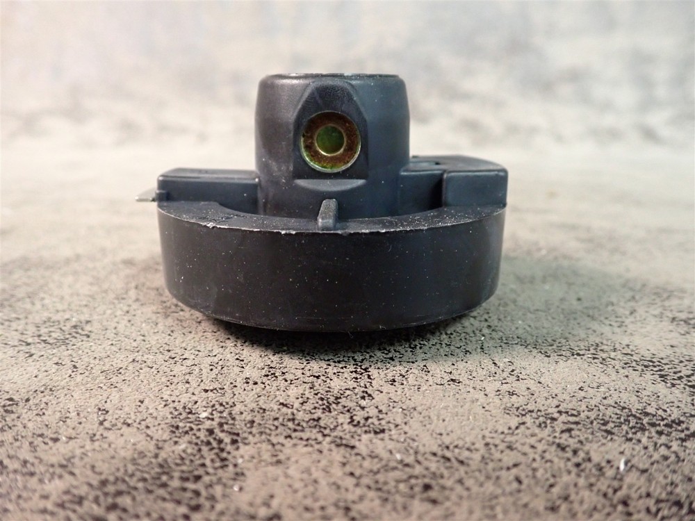 NEW WVE 4R1144 Ignition Distributor Rotor (SS49)