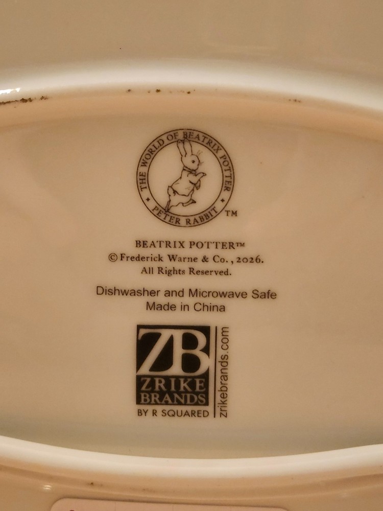 ZRIKE PETER RABBIT BEATRIX POTTER SERVING PLATTER CERAMIC EASTER SCALLOPED EDGE