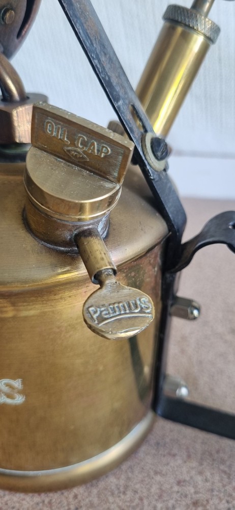 Original Primus 2 Pint Blow Torch