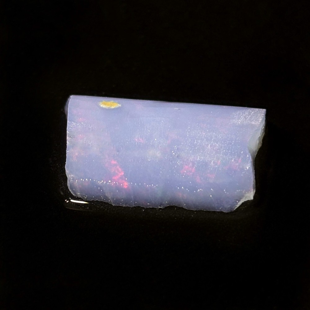 Single Rough Light Colored Virgin Valley Nevada Opal Cutter