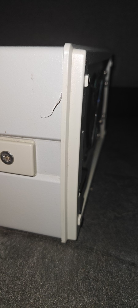 Agilent E3631A Triple Output Power Supply