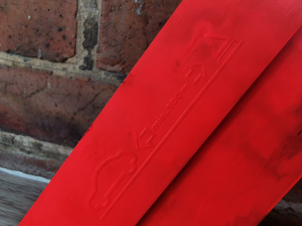 2005 MERCEDES BENZ E-CLASS WARNING TRIANGLE A2118900397