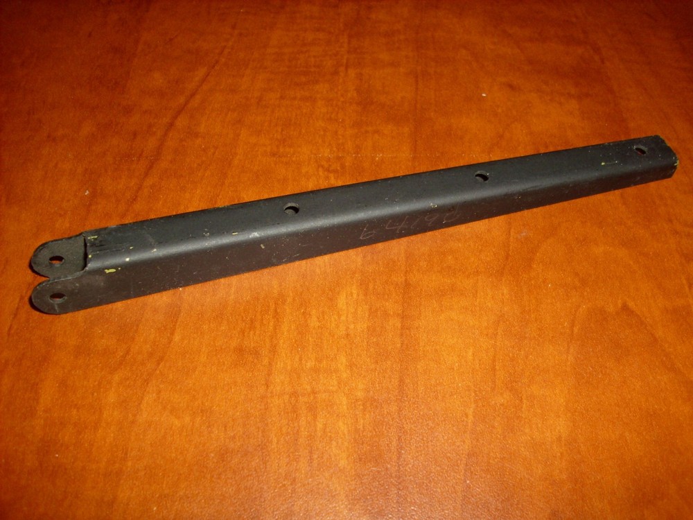 Piper Aircraft FITTING 64190-000