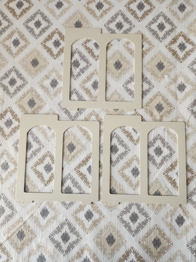 3 CD Disc Dividers for Storage Boxes- Gray plastic dividers