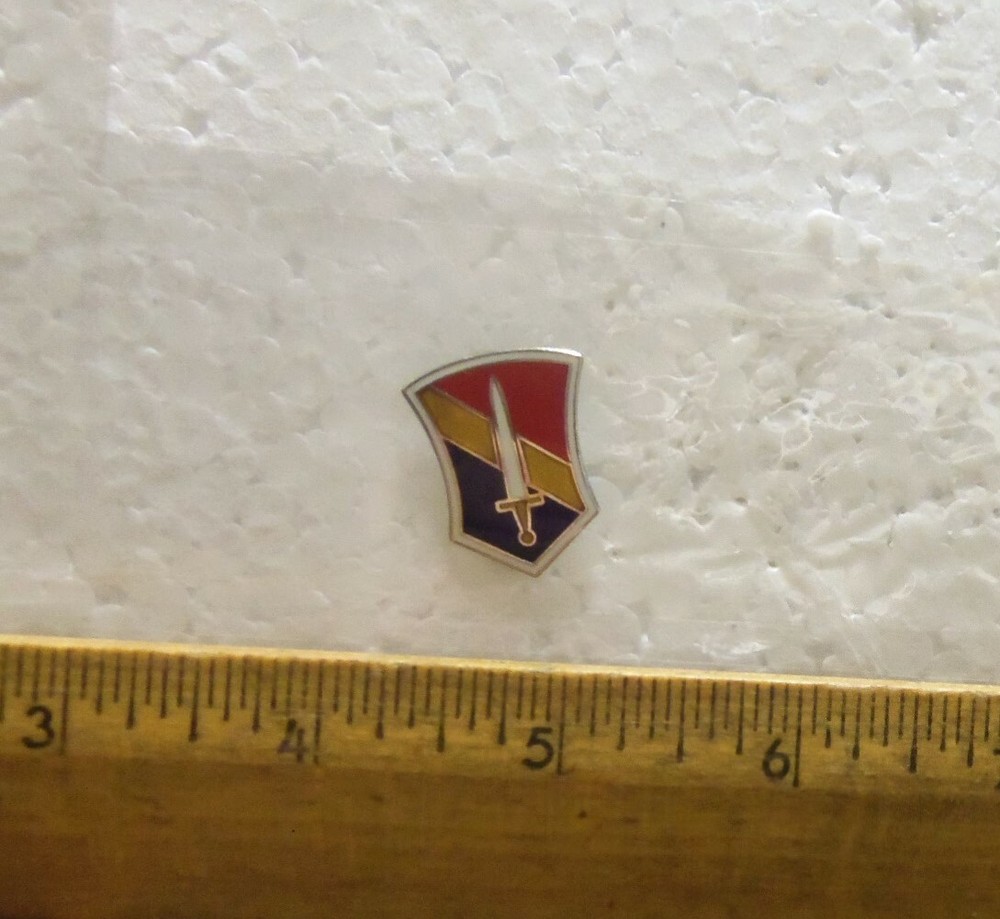 US Army - 1st Field Service Pin