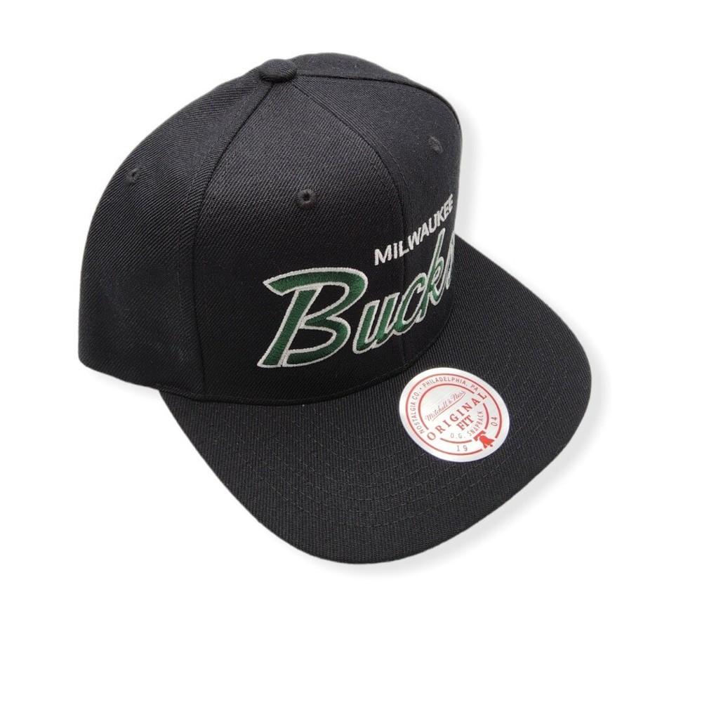 Mitchell & Ness Milwaukee Bucks Team Script 2.0 Adjustable Snapback Hat Cap