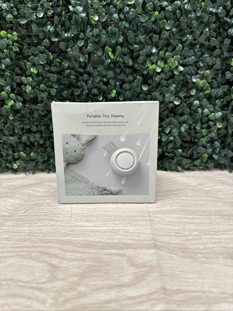 Hatch Rest Go Sound Machine for Babies - Mint