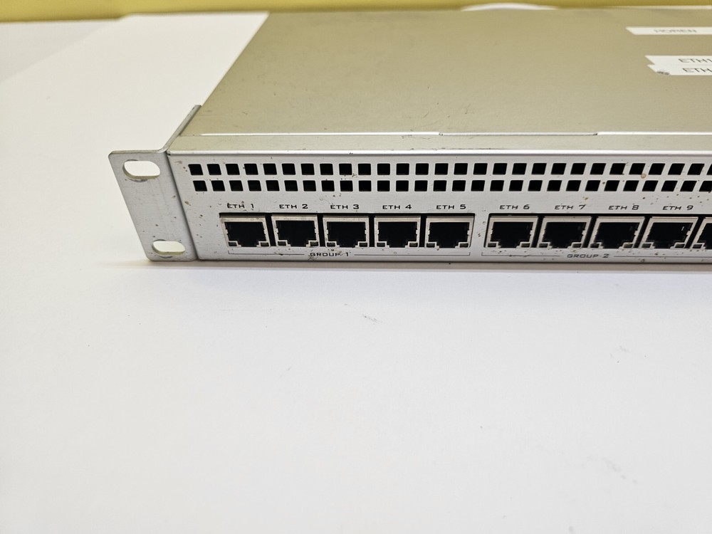 MikroTik RouterBOARD 1100 RouterBoard