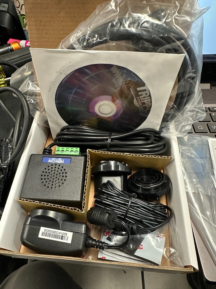 Tripp Lite SRCOOLNET AC8897 SNMP Remote Cooling Management Webcard