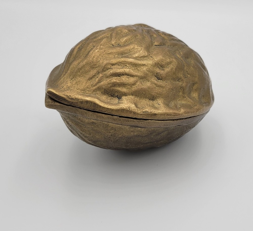 LARGE Walnut Shaped SOLID BRASS NUTCRACKER WALNUTS Opens To Crack Your Nuts