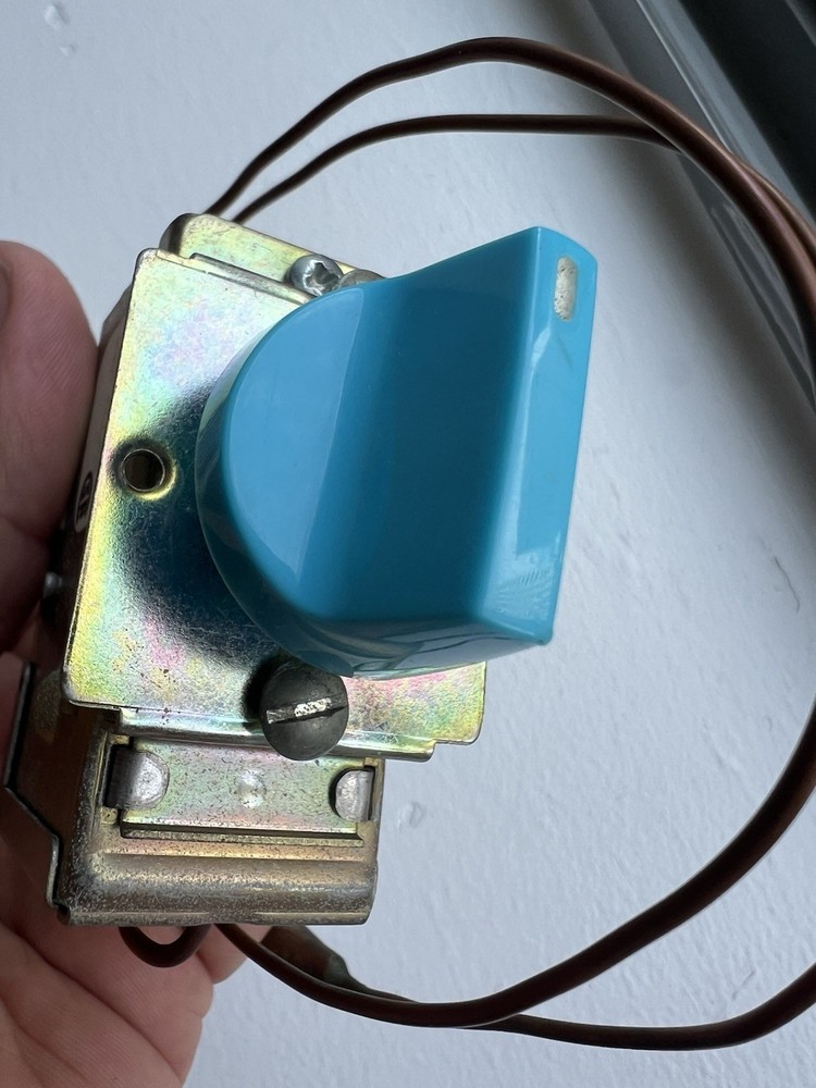 Ranco A/C Control - Heating and Cooling C12-5228-000