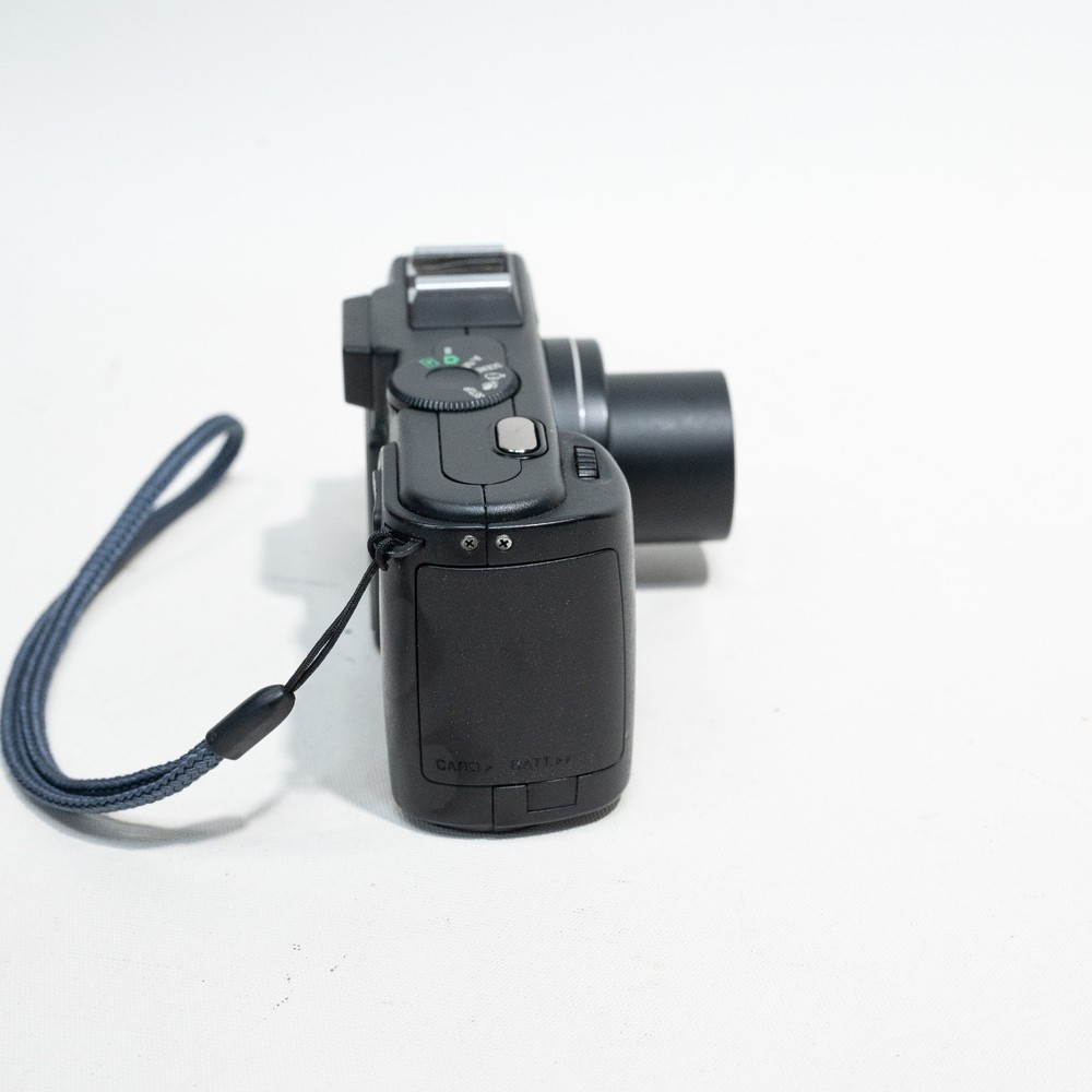 Ricoh Caplio GX Digital Compact Camera CCD 5.1 MP - Tested & Excellent!