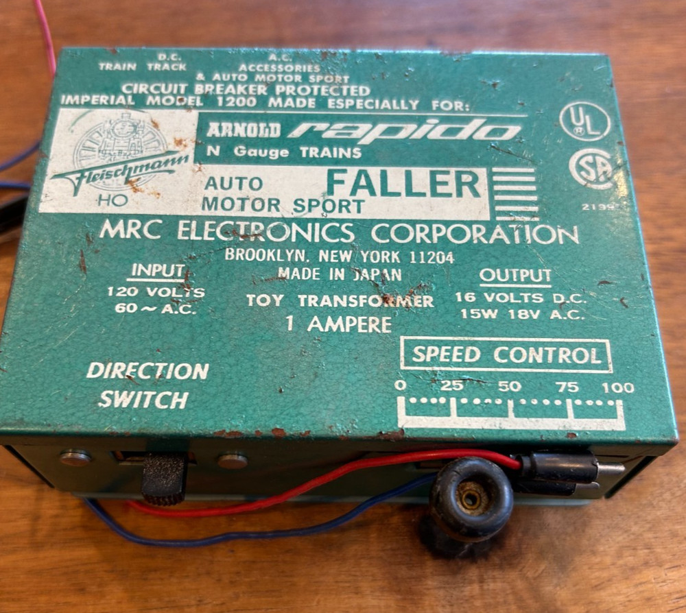 N gauge Fleischmann MRC Imperial Model 1200 transformer/controller
